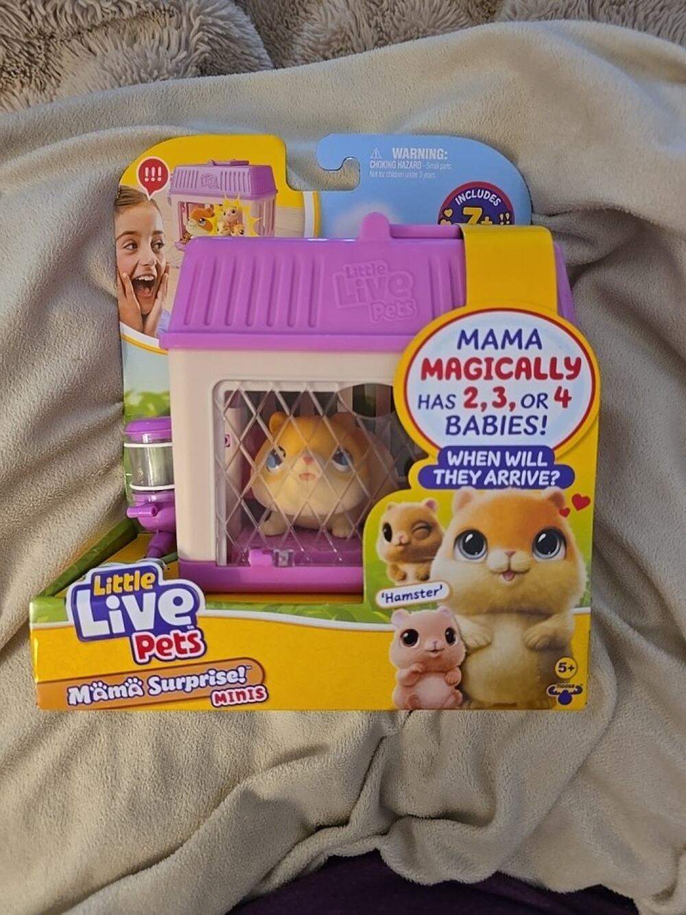 Little Live Pets Mama Surprise Minis Playset Hamster Magic Babies
